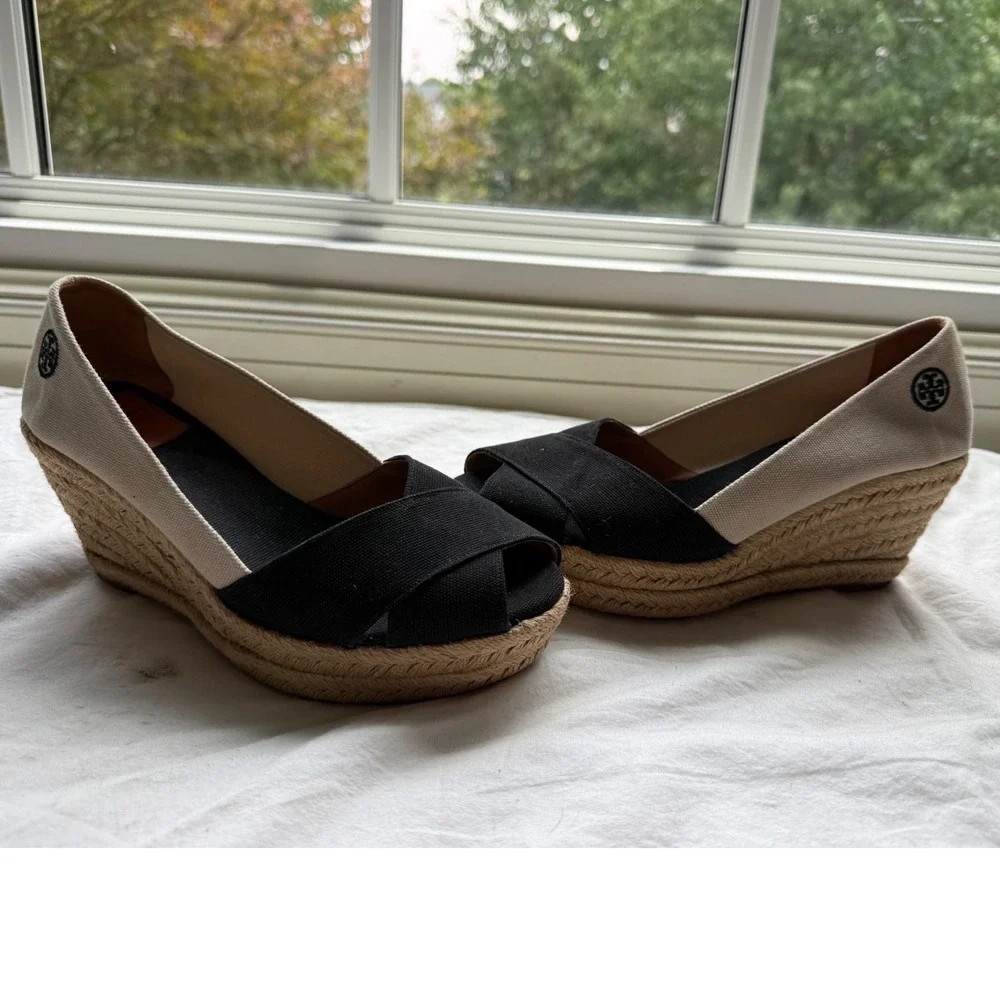 Tory Burch Women's Filipa Espadrille Wedge Canvas Peep Toe Black Cream Size 9